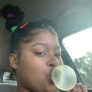 Meet your Posher, Sidney